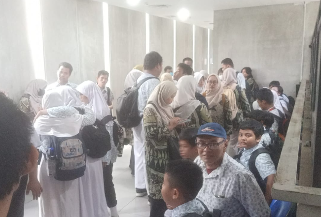 Wisata Literasi Yayasan Asih Budi